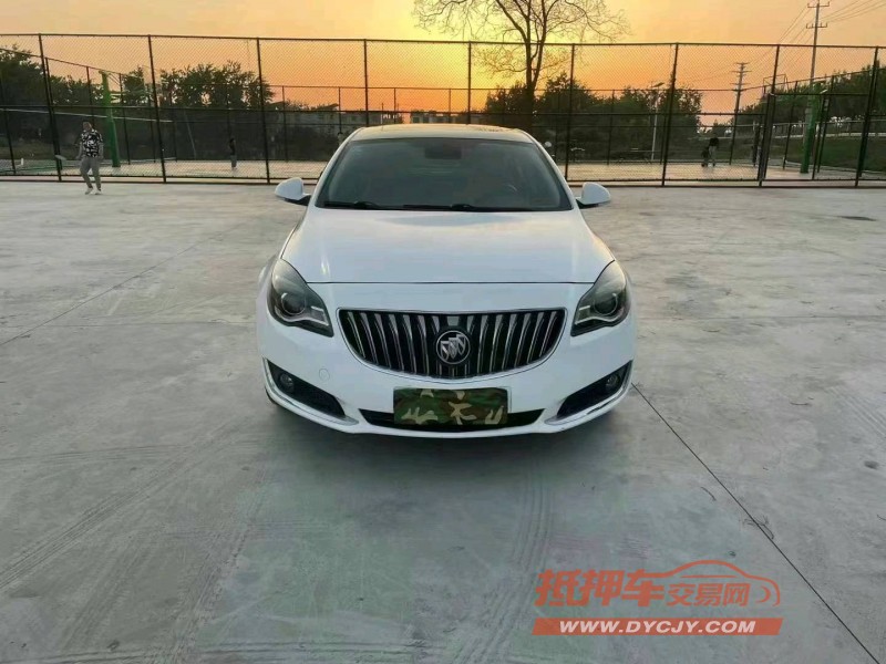 徐州16年别克君威1