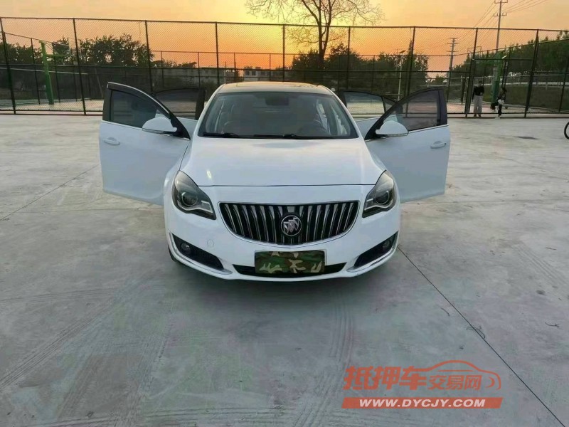 徐州16年别克君威7