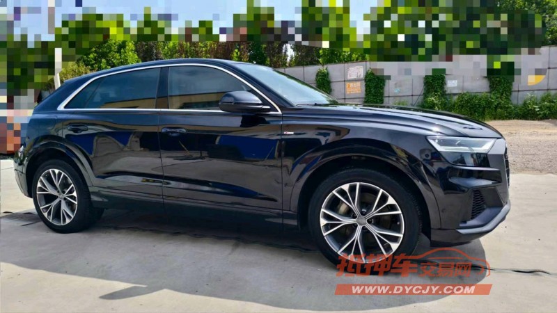 北京20年奥迪Q83