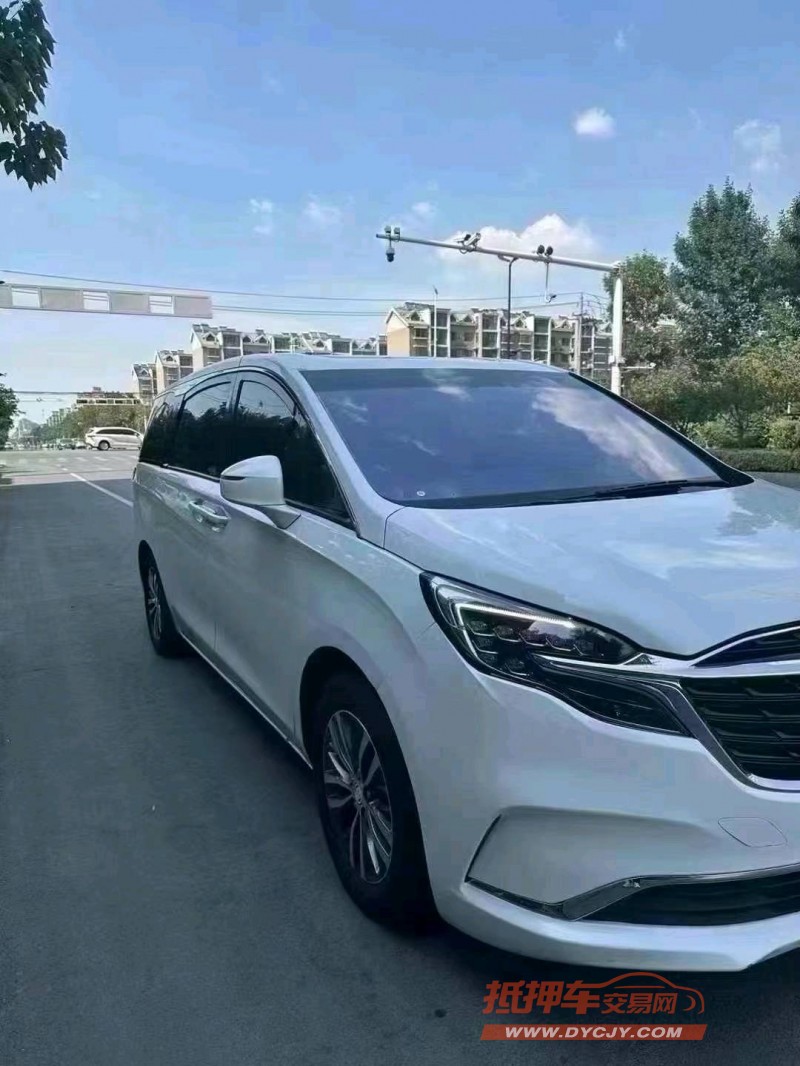 烟台21年别克GL82