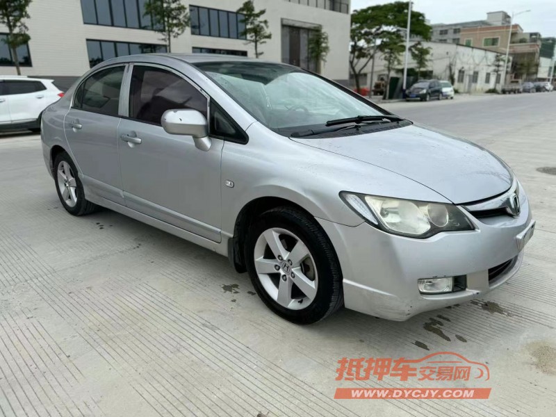 汕头13年本田思铭3