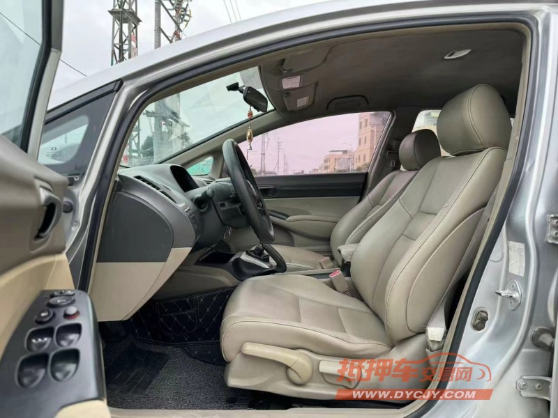 汕头13年本田思铭6