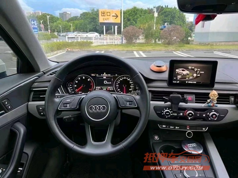 广州19年奥迪A4L9