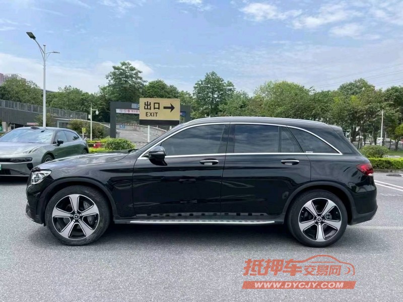 广州22年奔驰GLC3