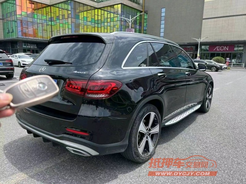 广州22年奔驰GLC4