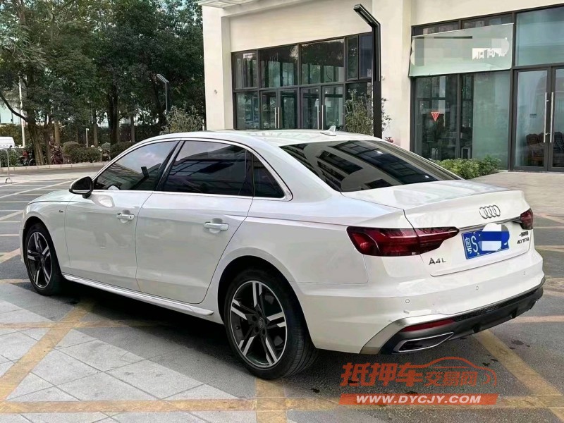 深圳22年奥迪A4L8
