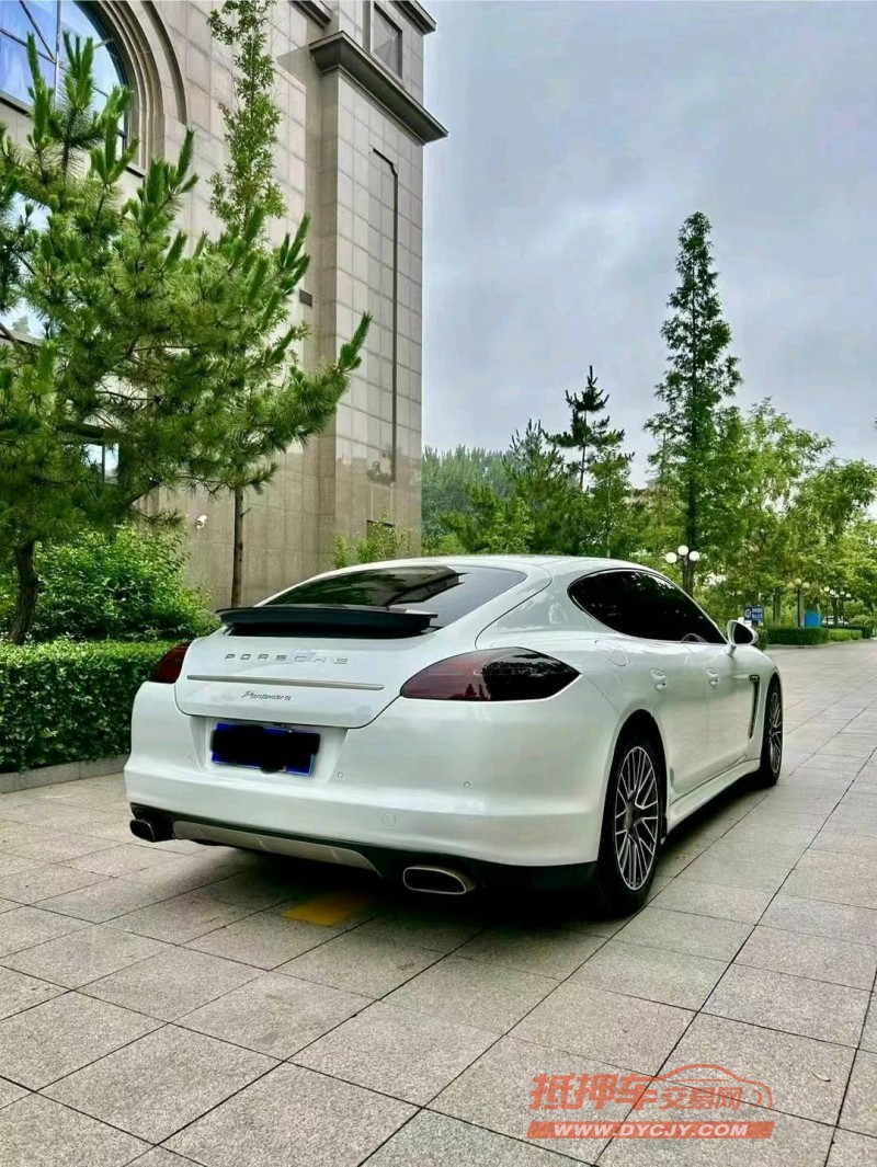 東營13年保時捷帕拉梅拉7