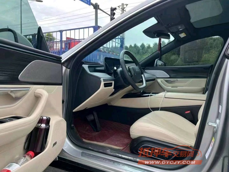 銅川23年小鵬汽車p74