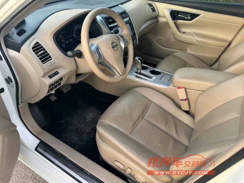 潍坊18年日产天籁8