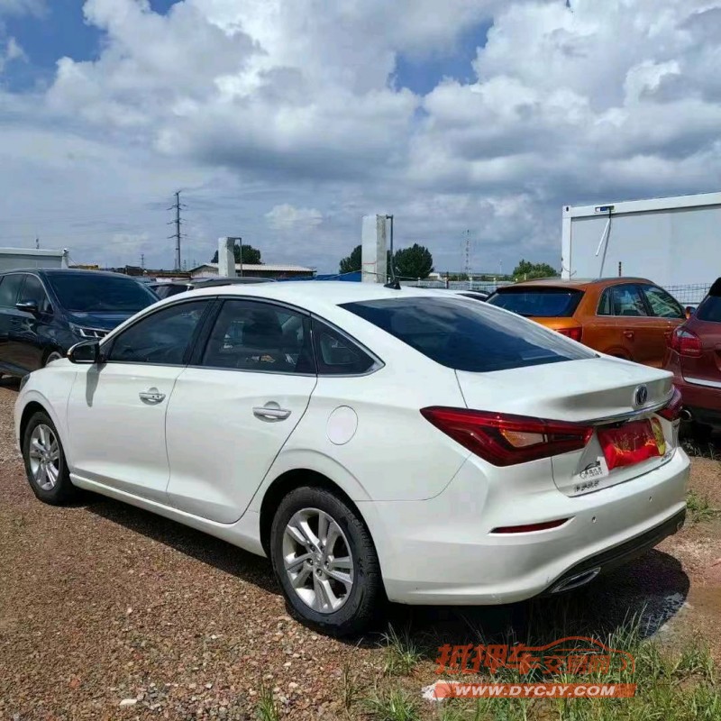 潍坊19年长安汽车逸动5