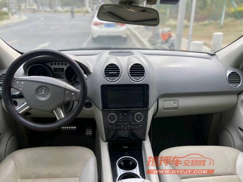 广州07年奔驰ML9