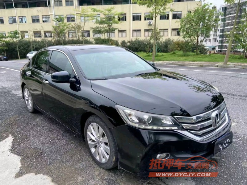 广州15年本田雅阁4