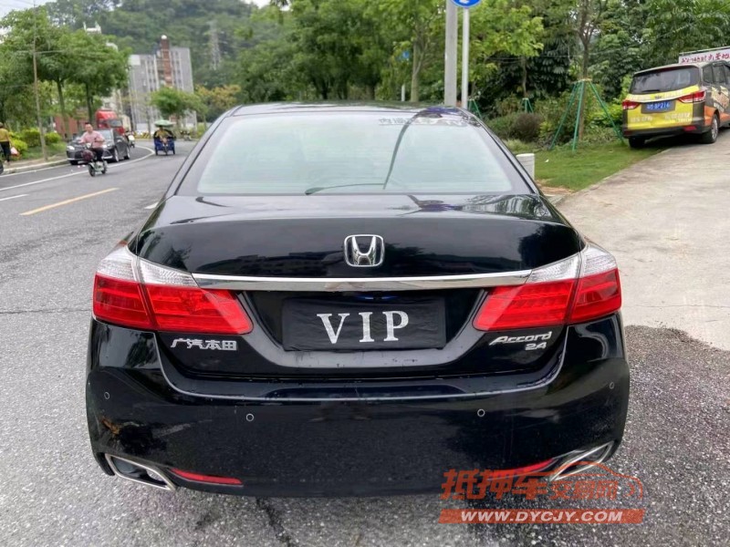 广州15年本田雅阁5