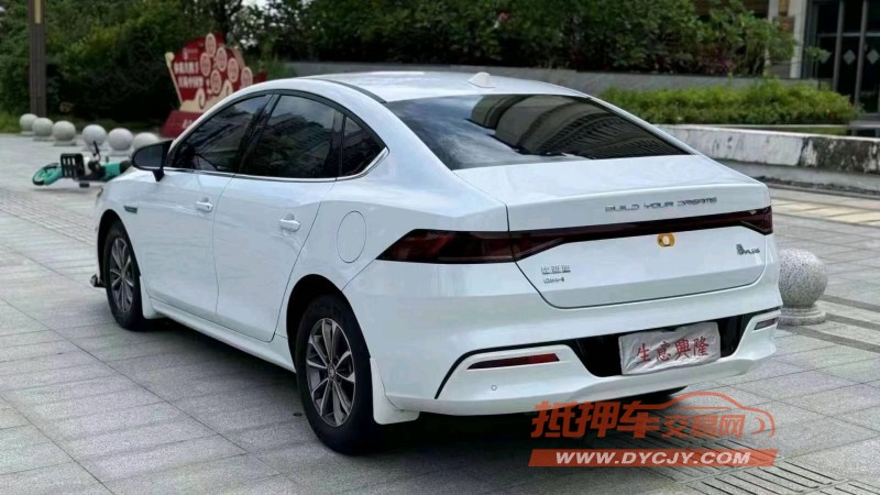 江门23年比亚迪秦4