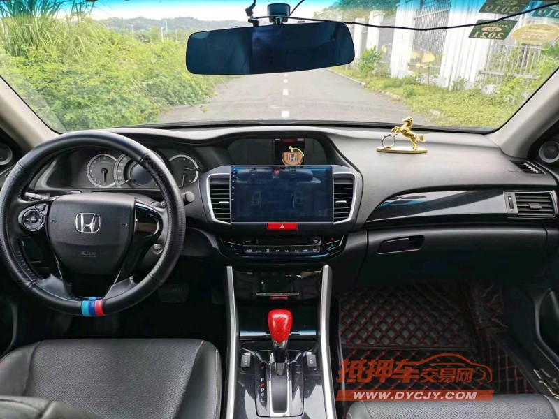 东莞17年本田雅阁5