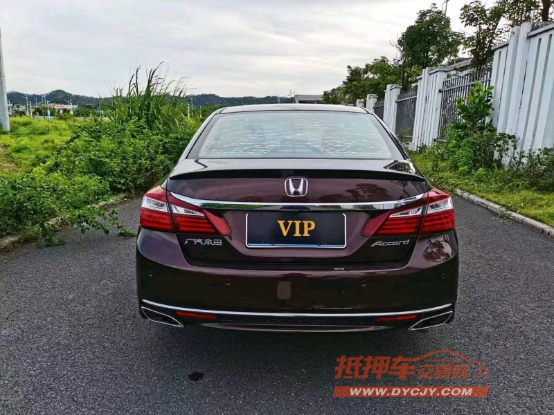 东莞17年本田雅阁9