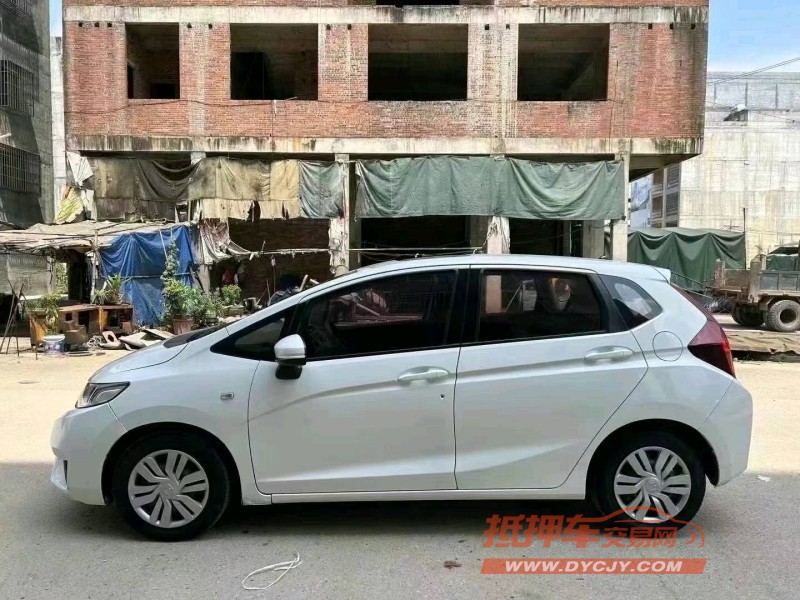 江门17年本田飞度2