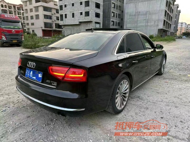 广州12年奥迪A8L8
