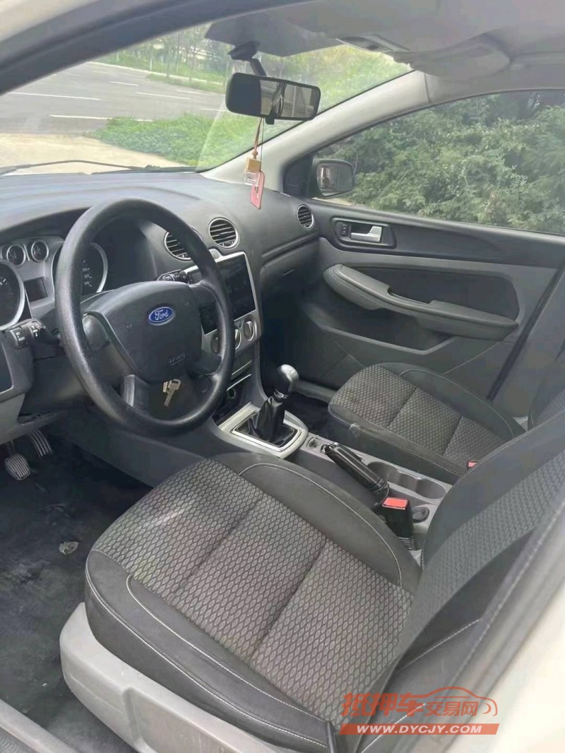 保定15年福特福克斯3