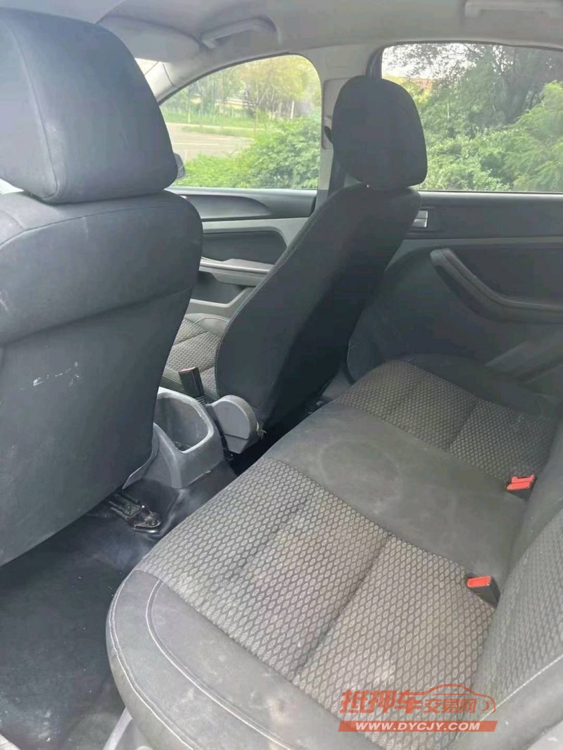 保定15年福特福克斯6