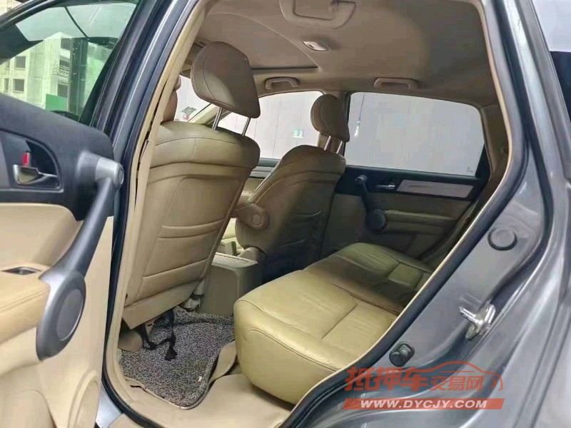 济宁11年本田CRV6