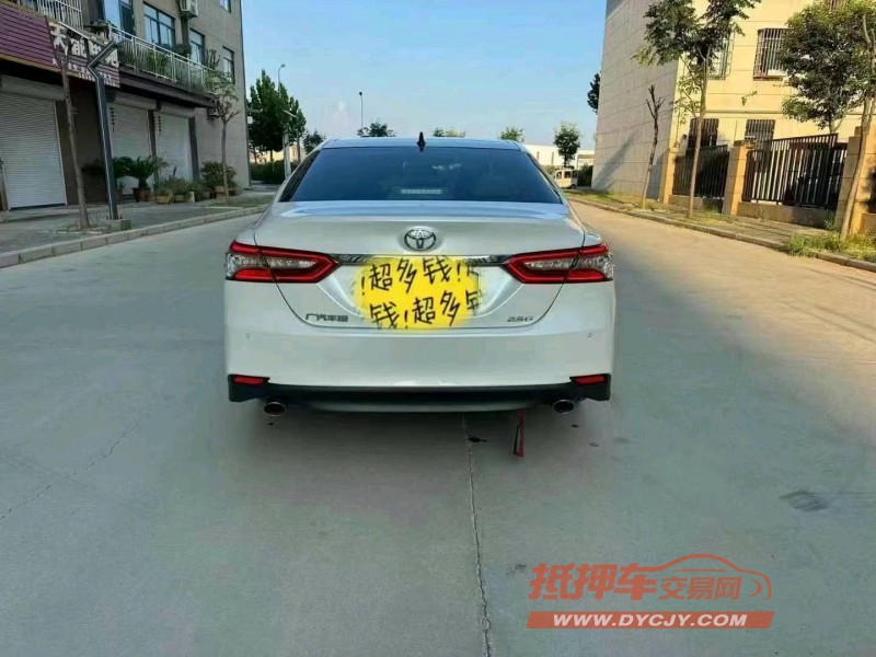 潍坊22年丰田凯美瑞2