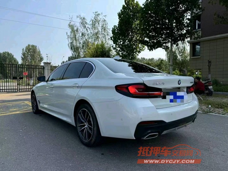 保定22年宝马5系3