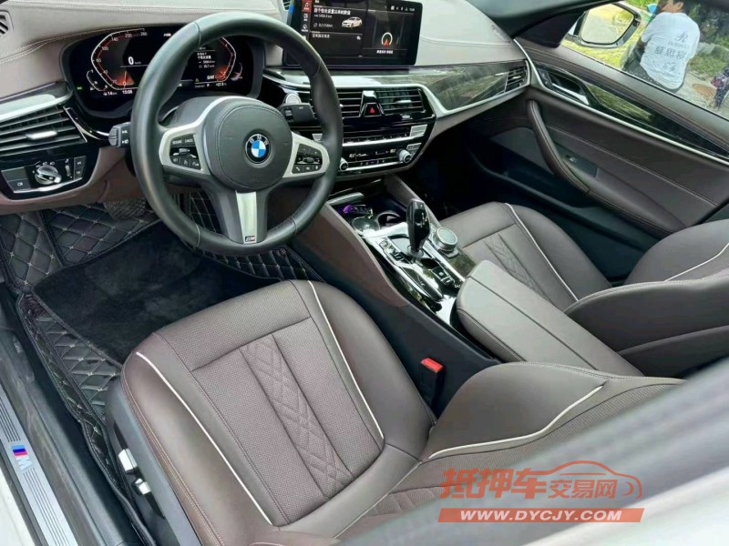 保定22年宝马5系5