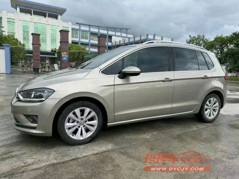 保定17年大众高尔夫8