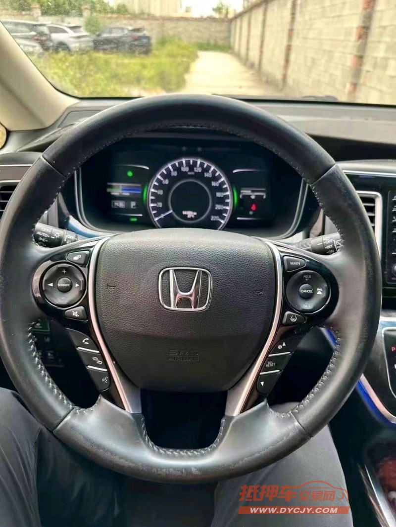 菏泽21年本田艾力绅2