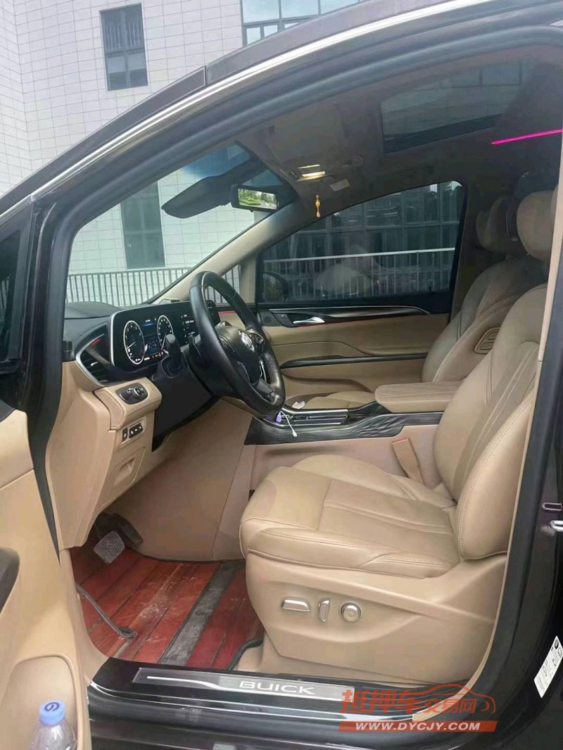佛山20年别克GL86