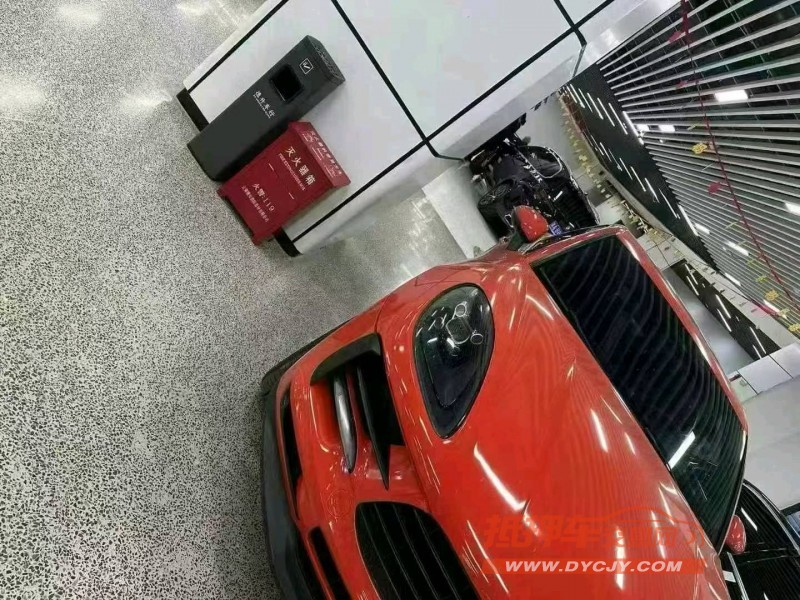 昆明20年保時捷Macan2
