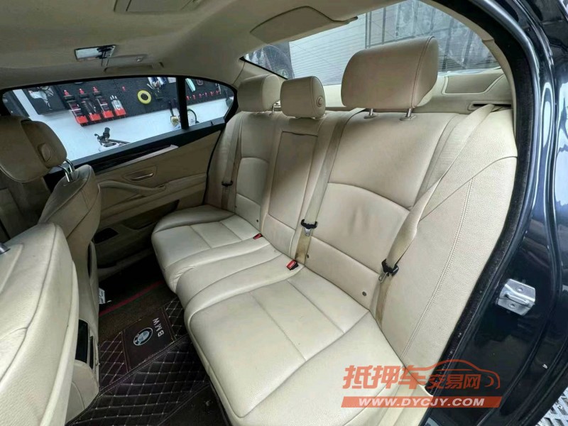 济南13年宝马5系3