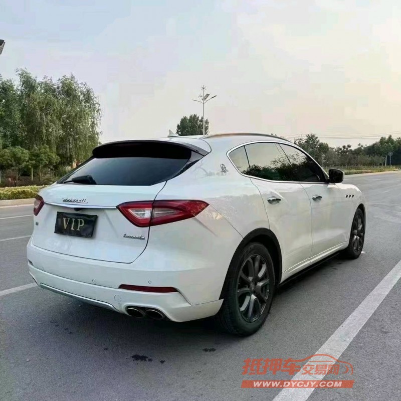 枣庄18年玛莎拉蒂Levante9