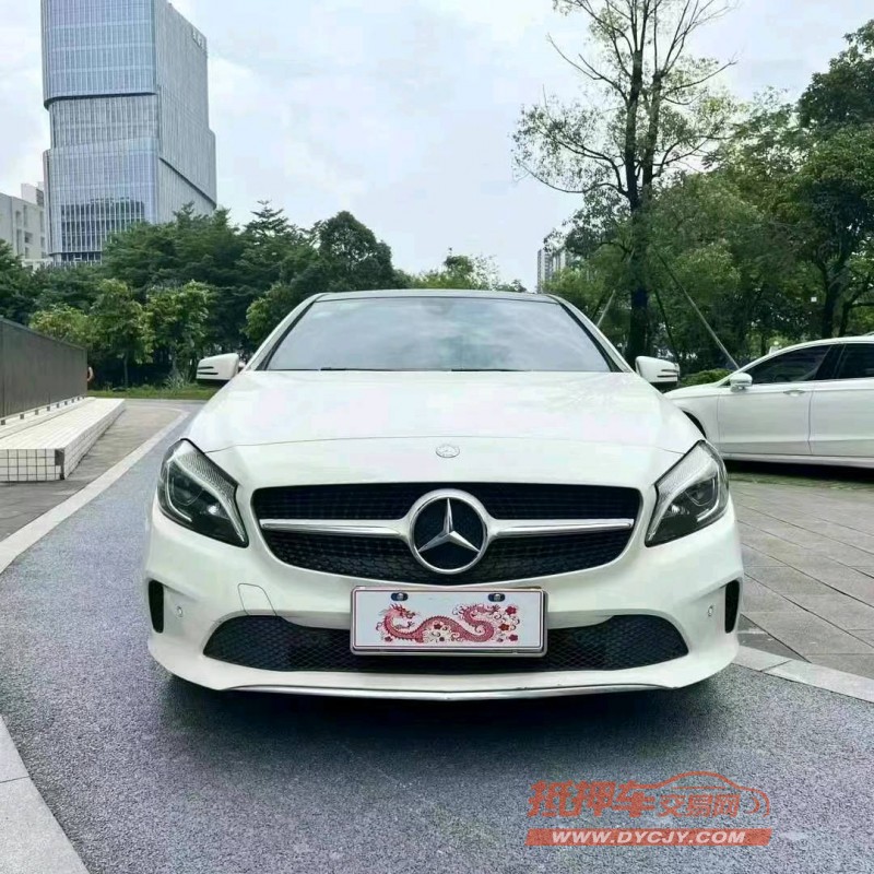 佛山16年奔驰A1