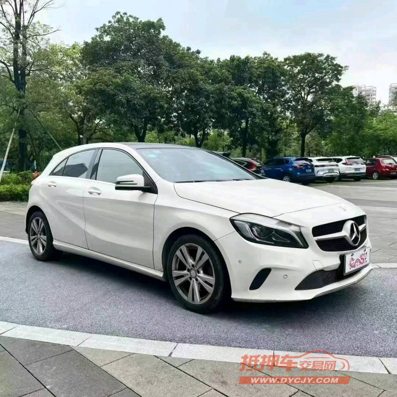 佛山16年奔驰A3