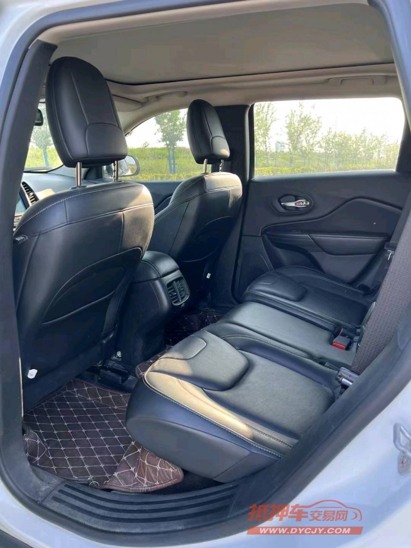 徐州18年Jeep自由光5