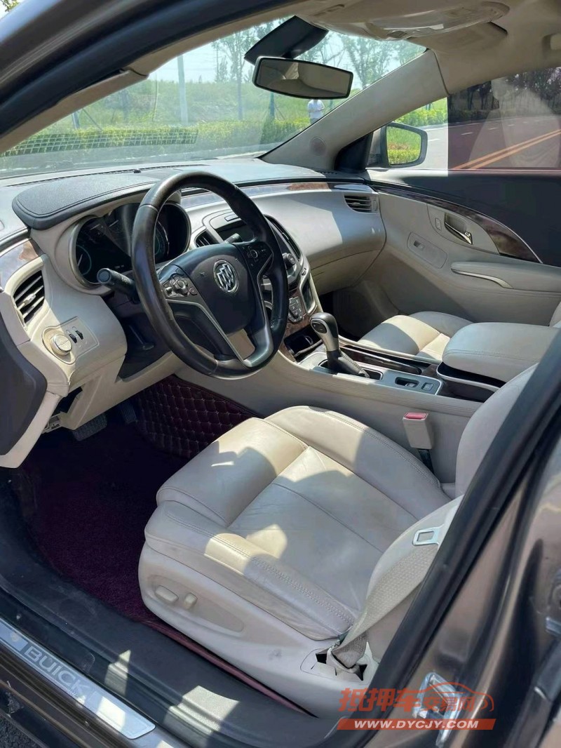 徐州16年别克君越6