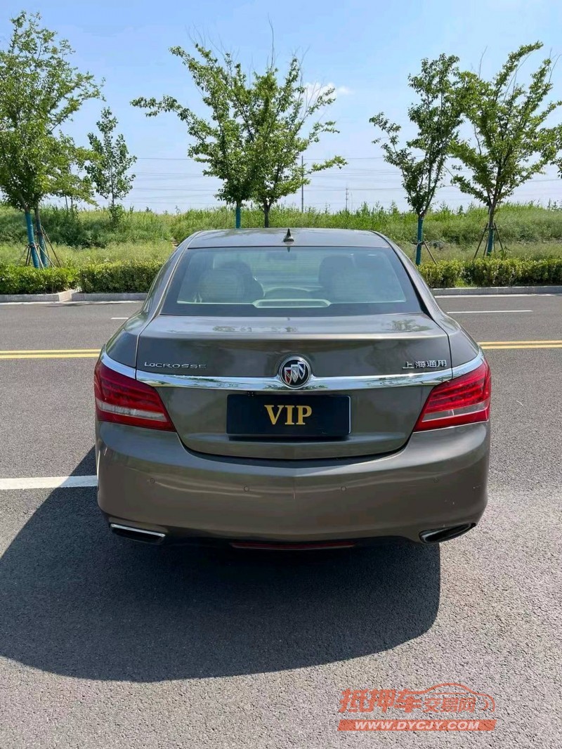 徐州16年别克君越9