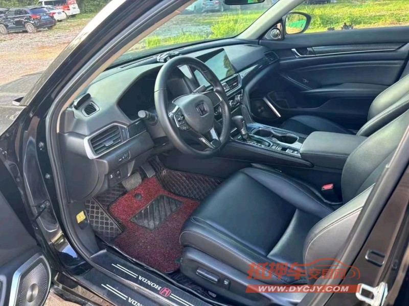 广州21年本田雅阁3