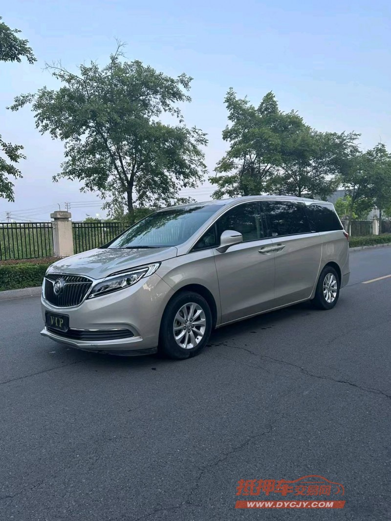 宿迁19年别克GL82