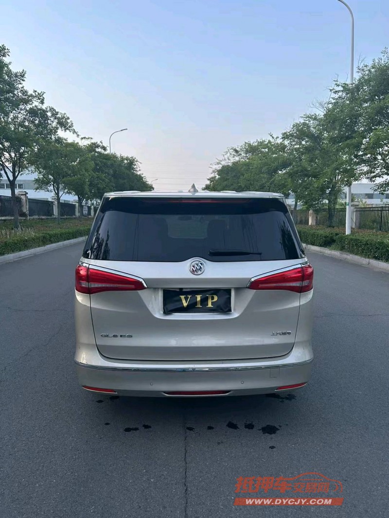 宿迁19年别克GL89