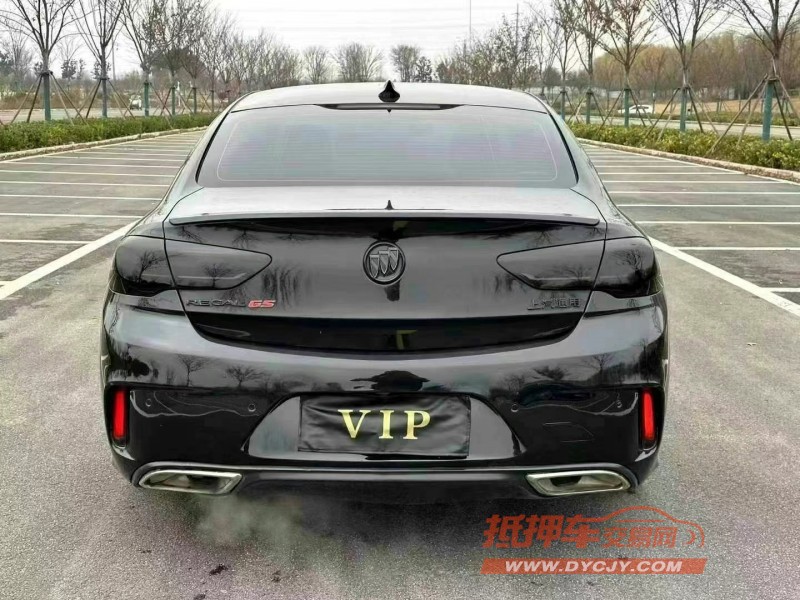 徐州18年别克君威9