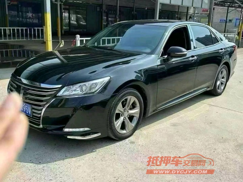 荊門17年豐田皇冠3
