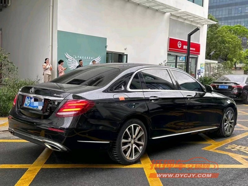 深圳17年奔驰E9