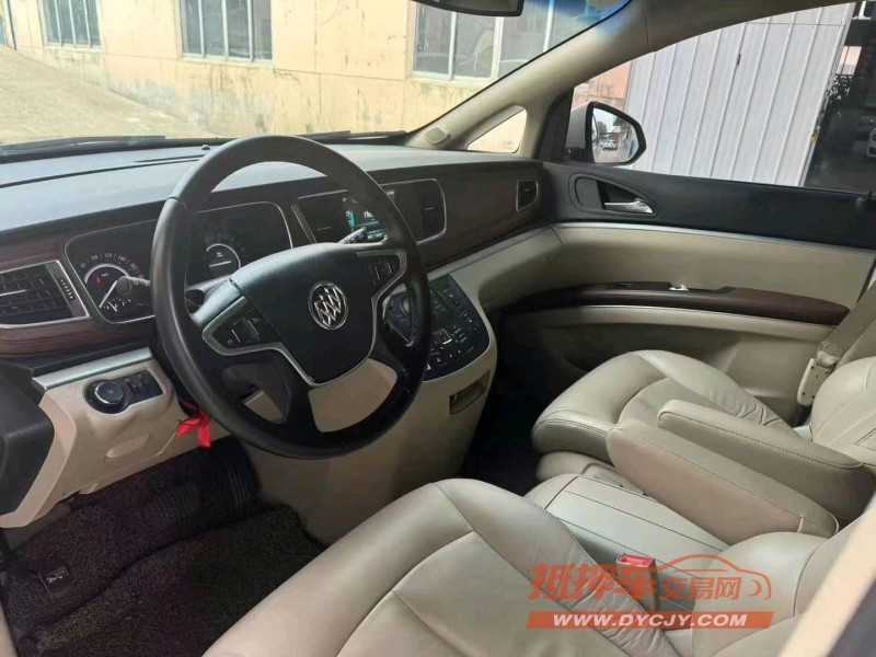 潍坊19年别克GL82