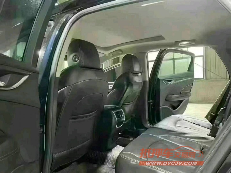 武汉22年别克君越6