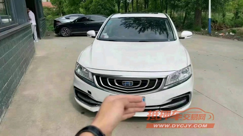 武汉18年吉利博瑞1
