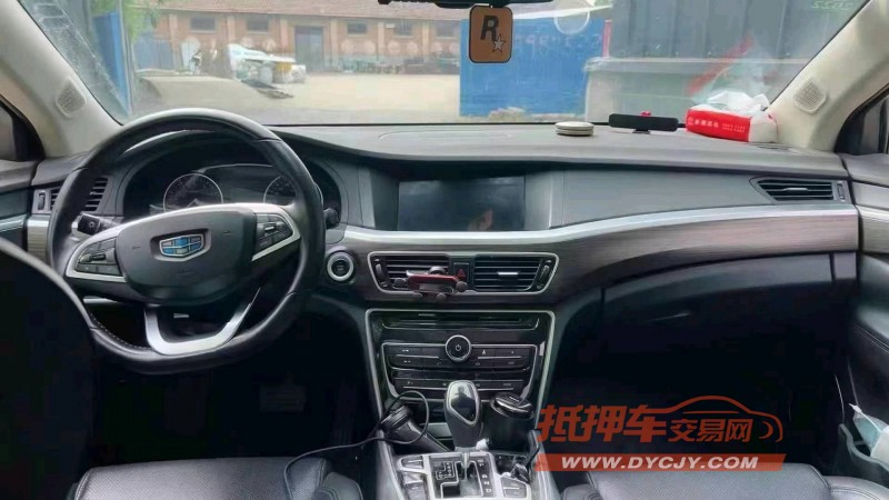 武汉18年吉利博瑞3