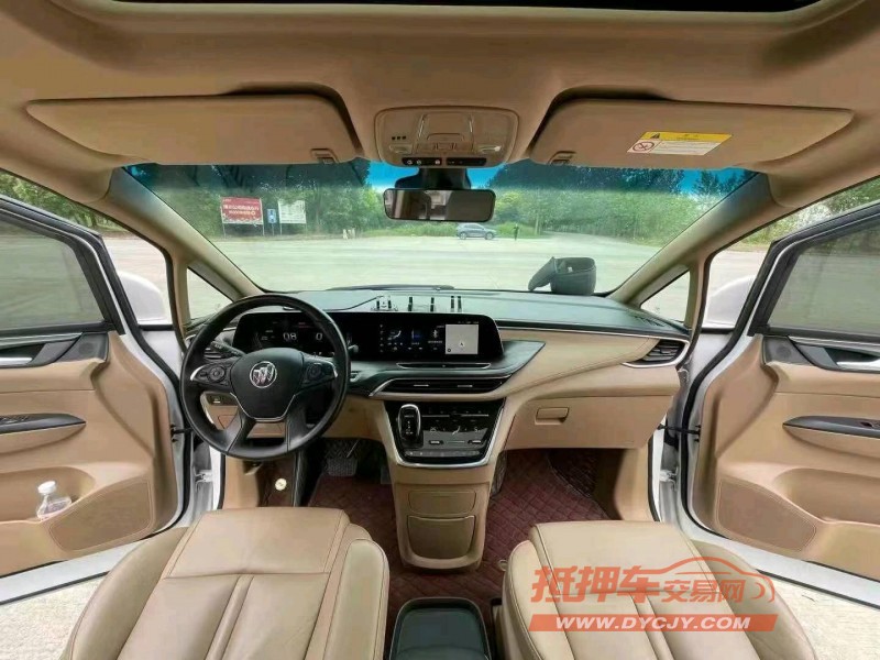 武汉21年别克GL84